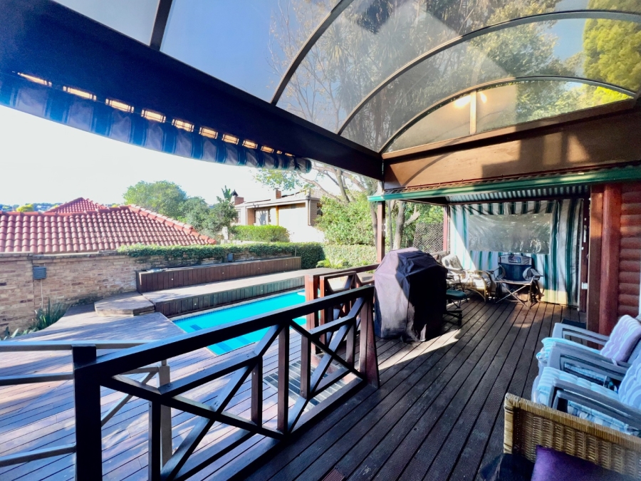 4 Bedroom Property for Sale in Woodhill Estate Gauteng