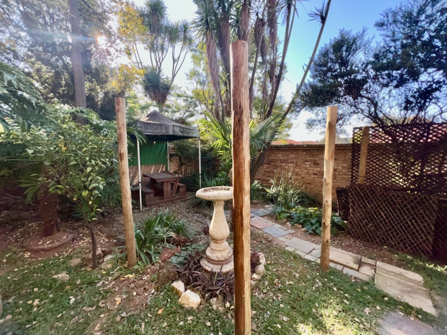 4 Bedroom Property for Sale in Woodhill Estate Gauteng