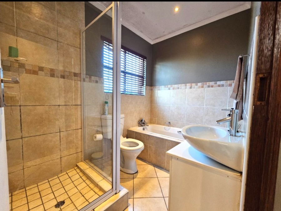 3 Bedroom Property for Sale in The Reeds Gauteng