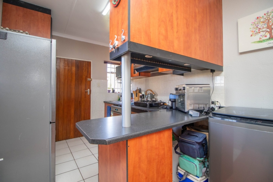  Bedroom Property for Sale in Brentwood Park AH Gauteng