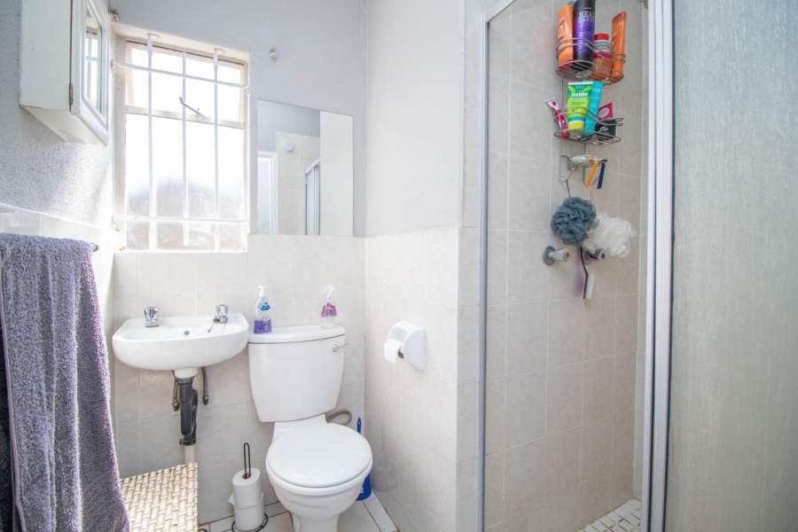  Bedroom Property for Sale in Brentwood Park AH Gauteng