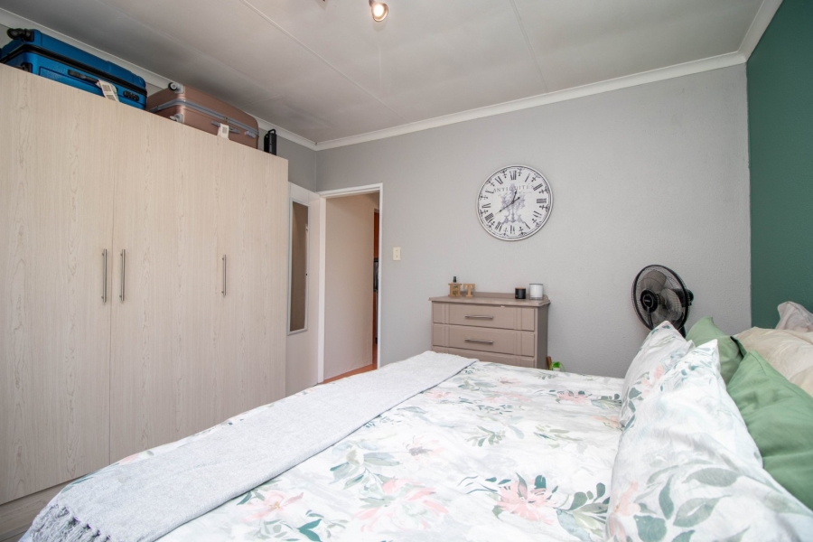  Bedroom Property for Sale in Brentwood Park AH Gauteng