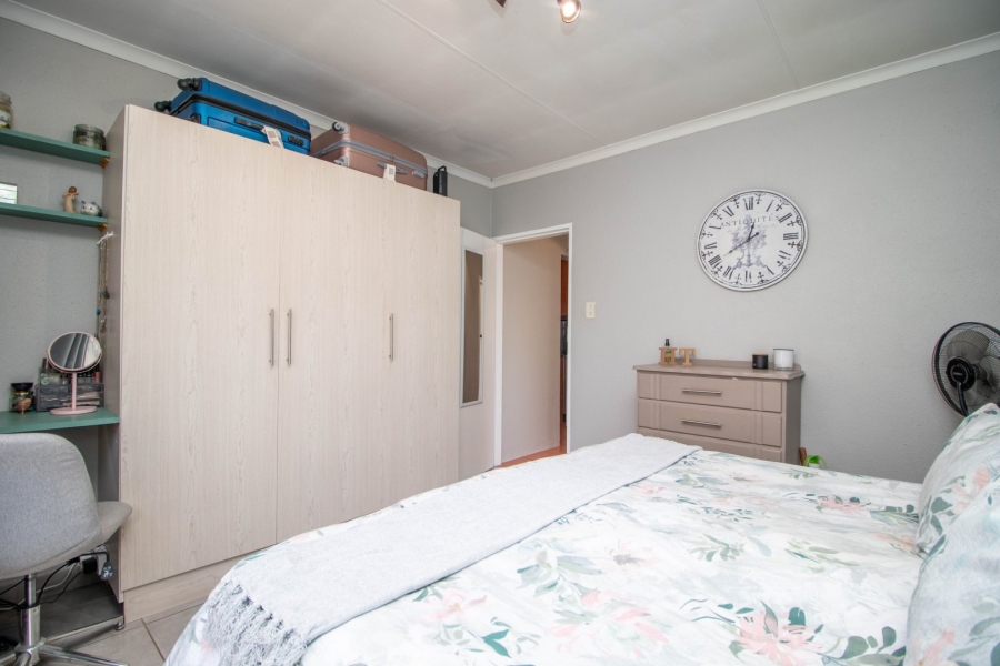  Bedroom Property for Sale in Brentwood Park AH Gauteng