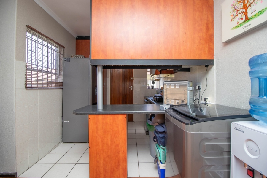  Bedroom Property for Sale in Brentwood Park AH Gauteng