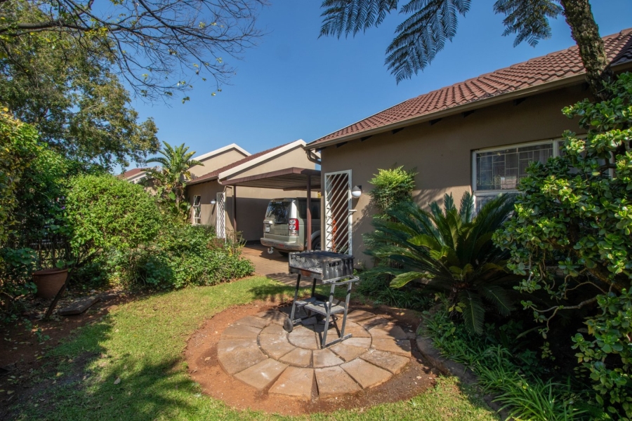  Bedroom Property for Sale in Brentwood Park AH Gauteng