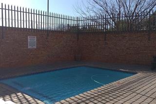 To Let 2 Bedroom Property for Rent in Witfield Gauteng