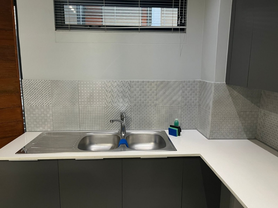 2 Bedroom Property for Sale in Brooklyn Gauteng