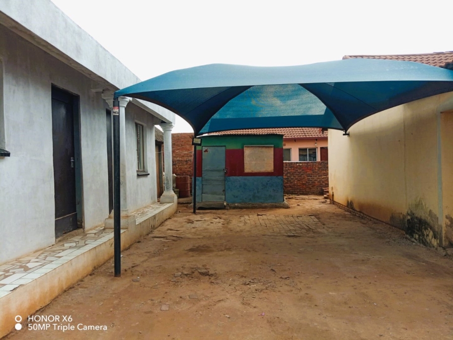 2 Bedroom Property for Sale in East Lynne Gauteng