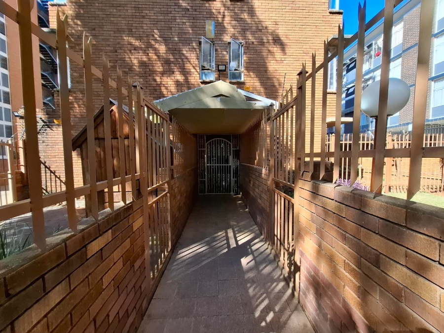 2 Bedroom Property for Sale in Pretoria Gauteng