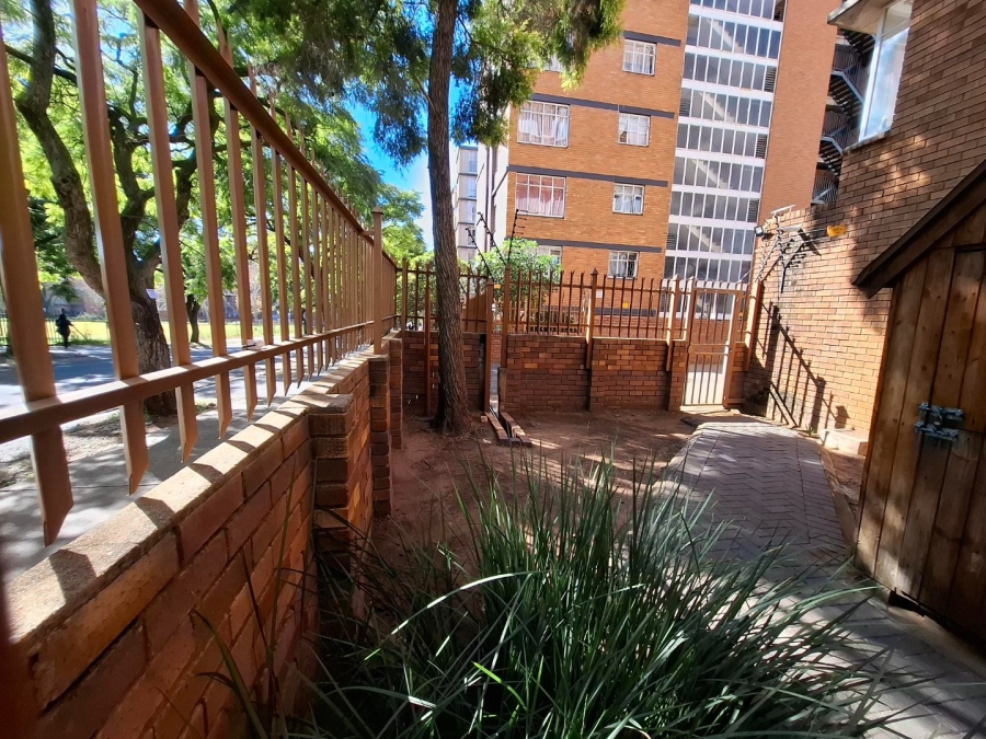 2 Bedroom Property for Sale in Pretoria Gauteng