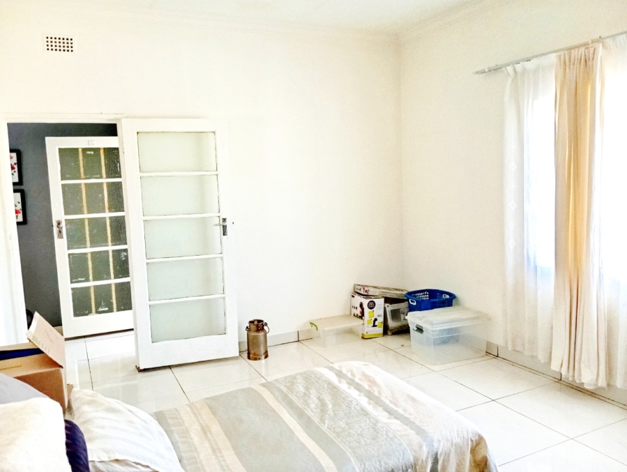 To Let 4 Bedroom Property for Rent in Discovery Gauteng