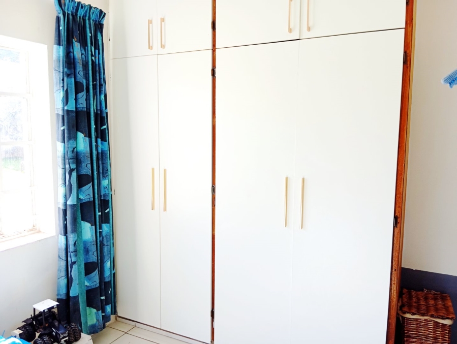 To Let 4 Bedroom Property for Rent in Discovery Gauteng