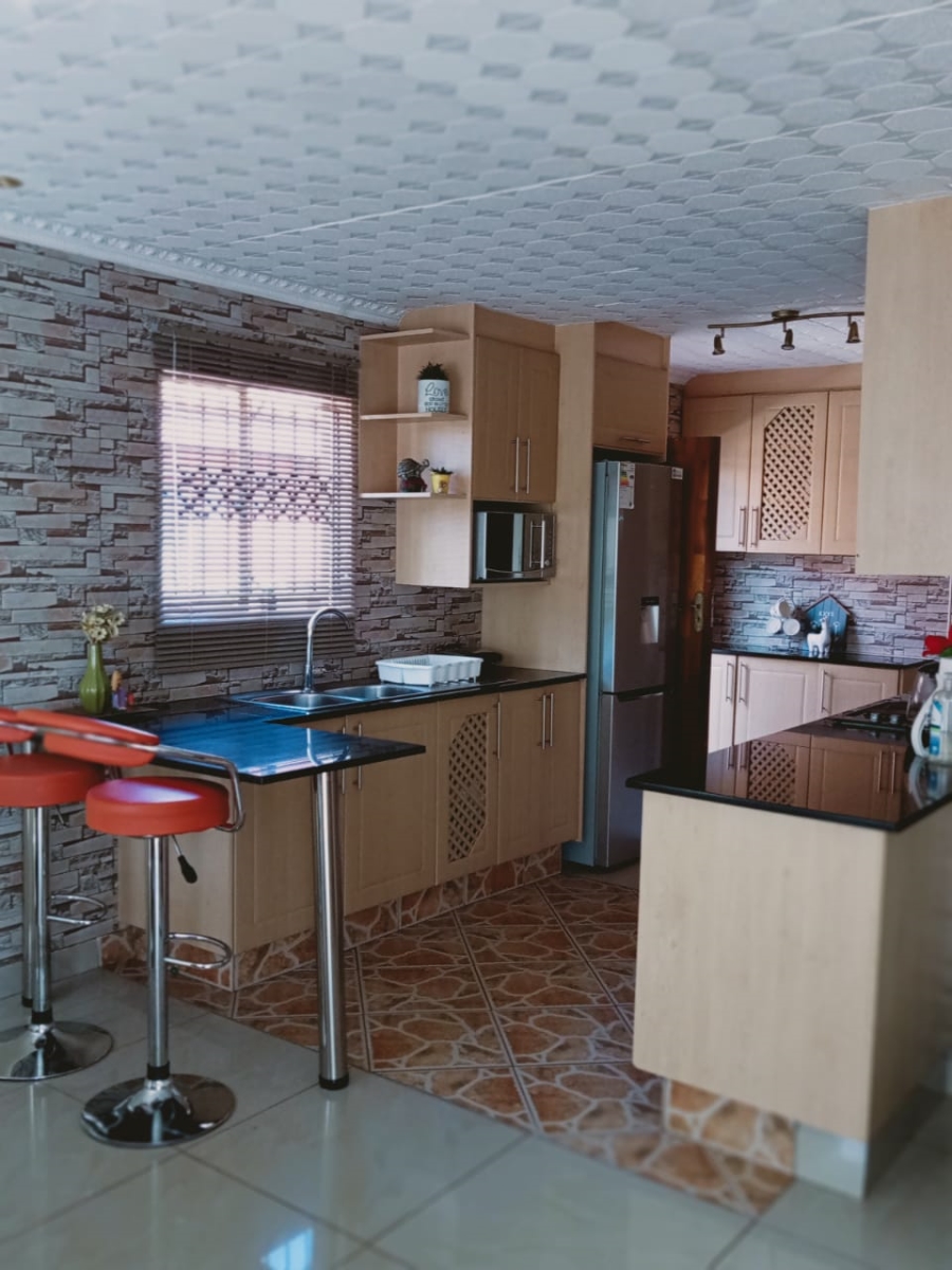 To Let 3 Bedroom Property for Rent in Soshanguve East Gauteng