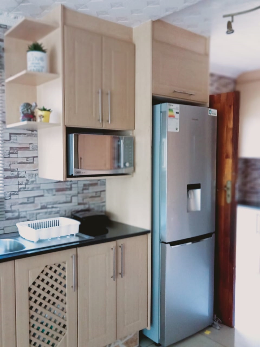 To Let 3 Bedroom Property for Rent in Soshanguve East Gauteng