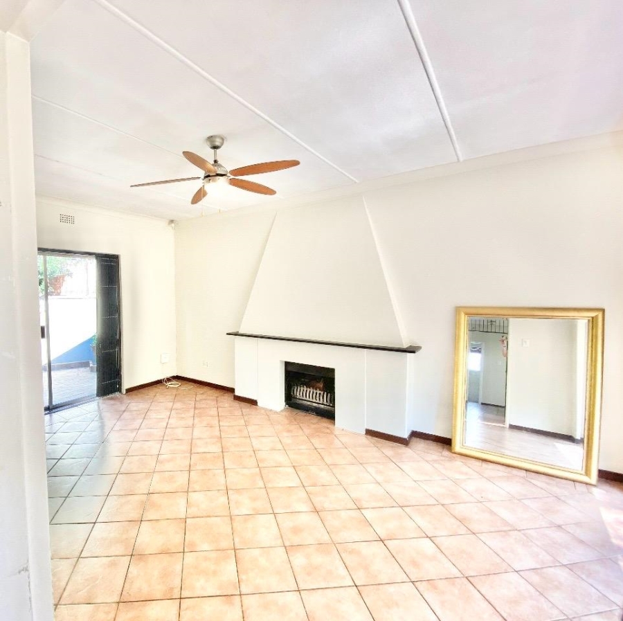 4 Bedroom Property for Sale in Blairgowrie Gauteng