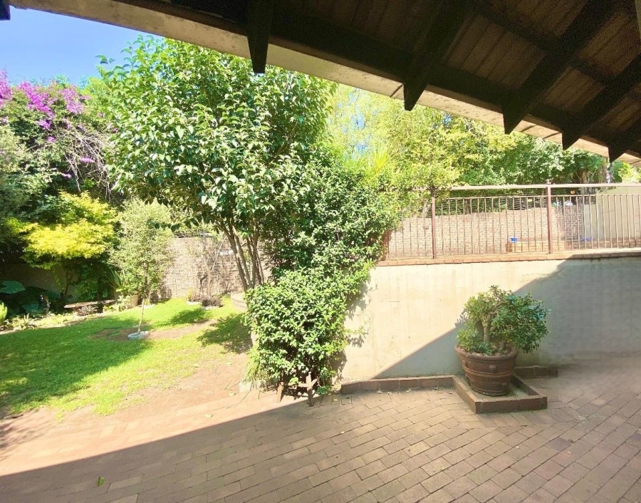 4 Bedroom Property for Sale in Blairgowrie Gauteng