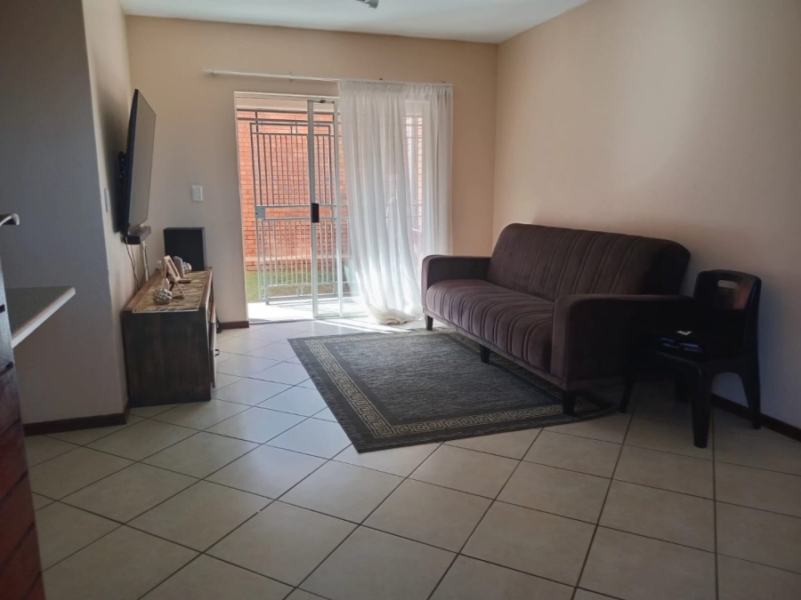 2 Bedroom Property for Sale in Crescent Wood Country Estate Gauteng