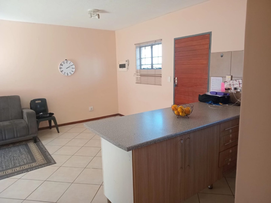 2 Bedroom Property for Sale in Crescent Wood Country Estate Gauteng