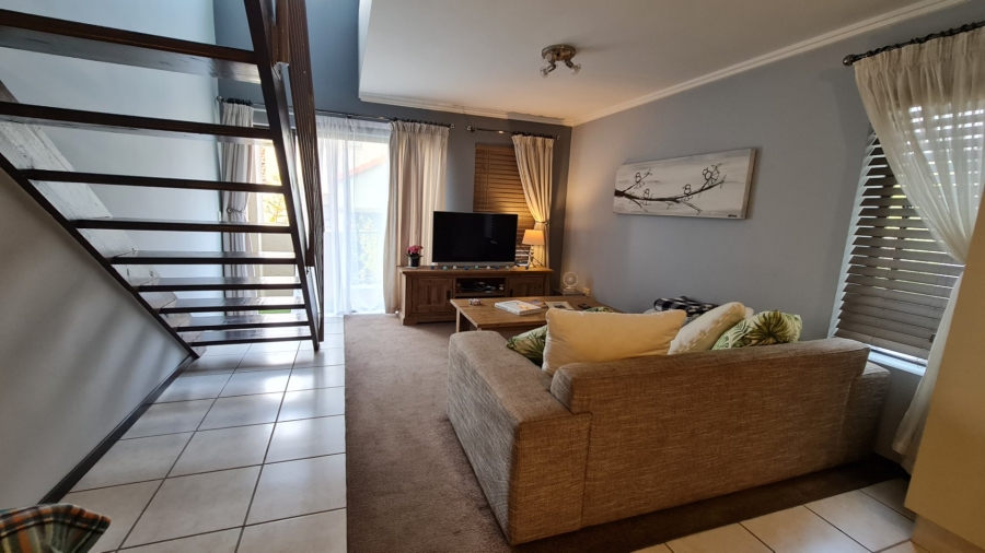 1 Bedroom Property for Sale in Paulshof Gauteng