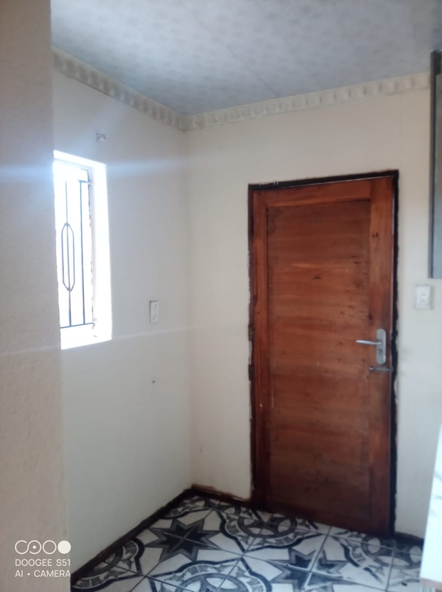 3 Bedroom Property for Sale in Mohlakeng Gauteng