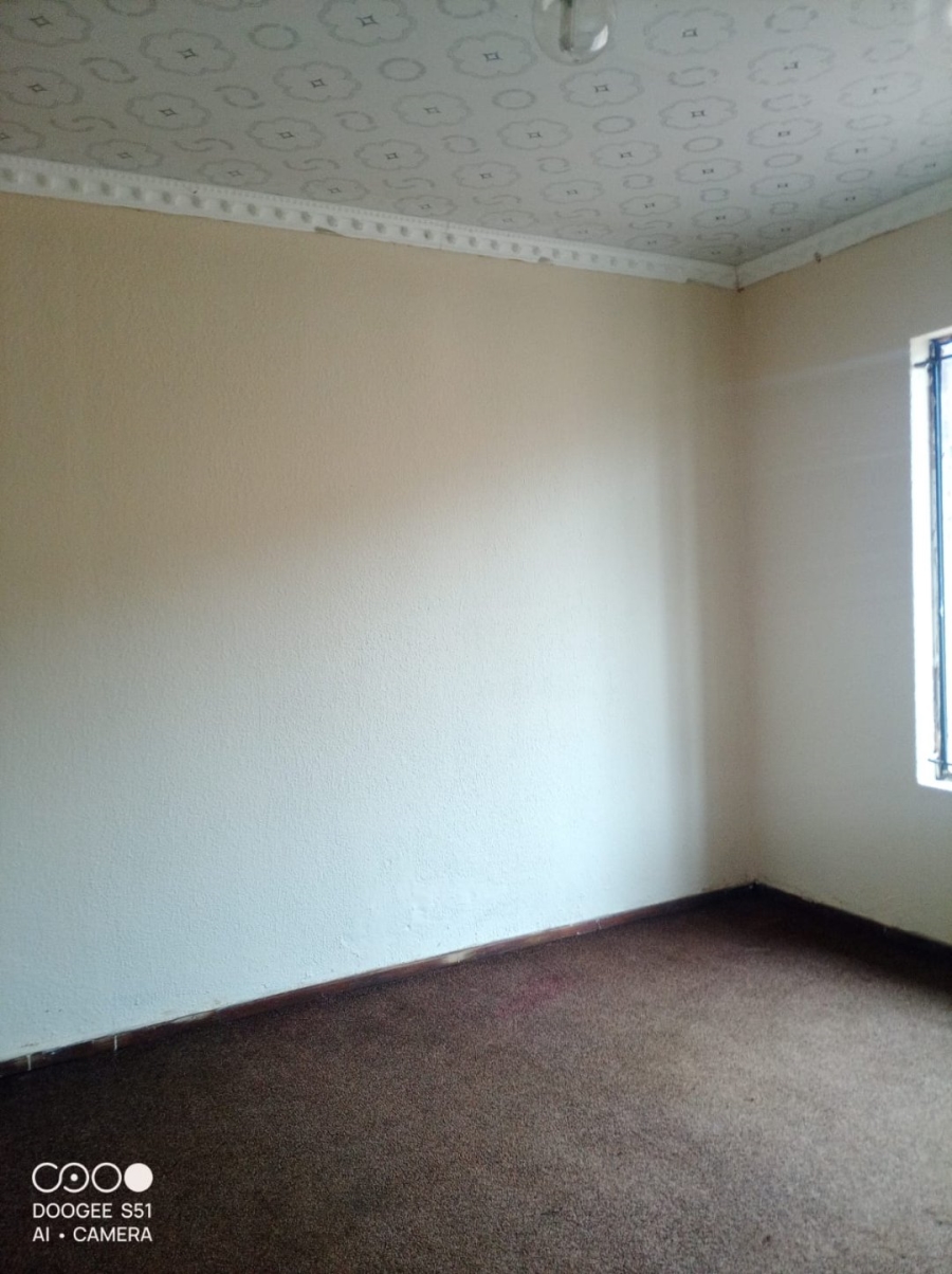 3 Bedroom Property for Sale in Mohlakeng Gauteng
