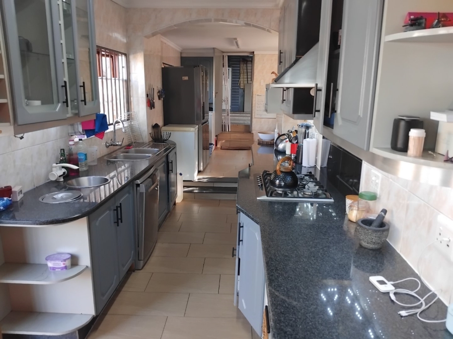 4 Bedroom Property for Sale in Primrose Hill Gauteng