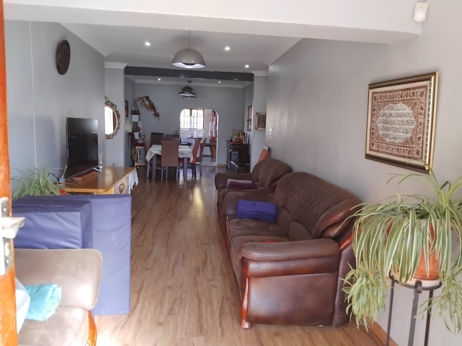 4 Bedroom Property for Sale in Primrose Hill Gauteng