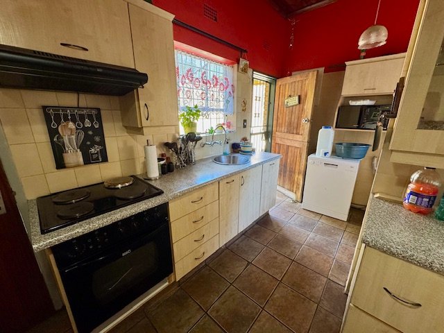 4 Bedroom Property for Sale in Farrarmere Gauteng