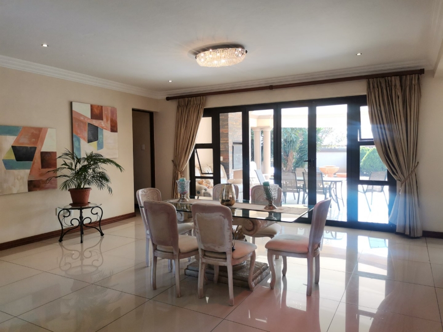 5 Bedroom Property for Sale in Zambezi Country Estate Gauteng