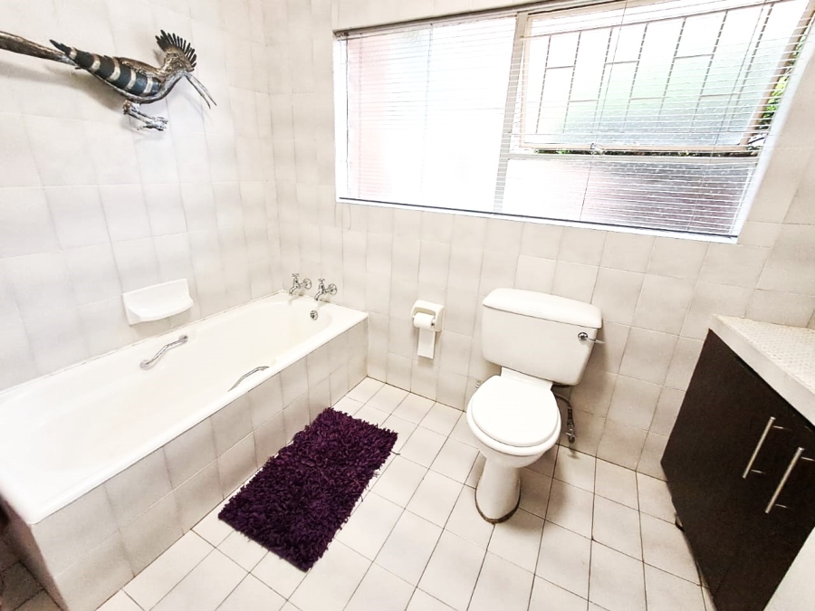 4 Bedroom Property for Sale in Three Rivers East Gauteng
