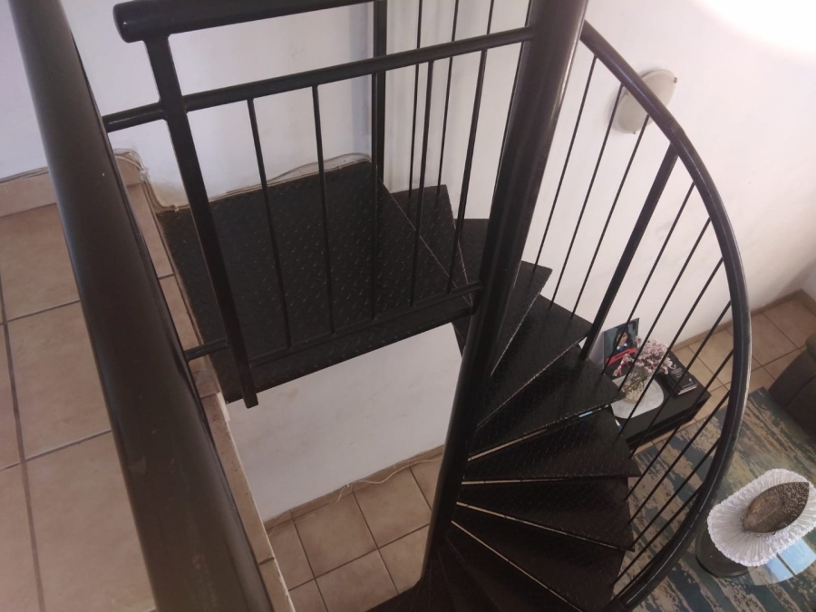 3 Bedroom Property for Sale in Castleview Gauteng