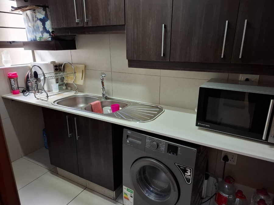 3 Bedroom Property for Sale in Glen Marais Gauteng