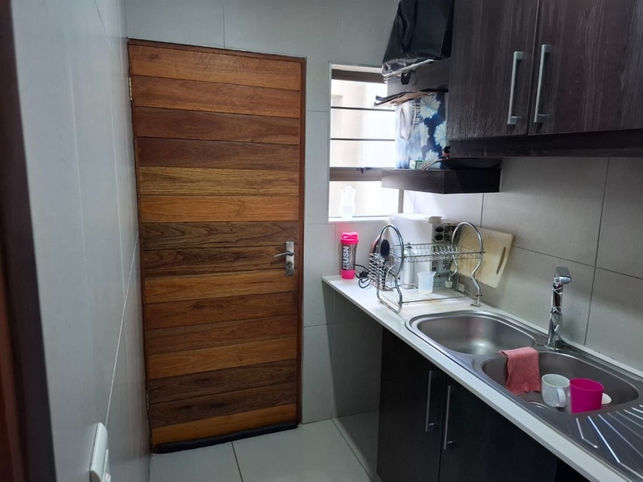 3 Bedroom Property for Sale in Glen Marais Gauteng