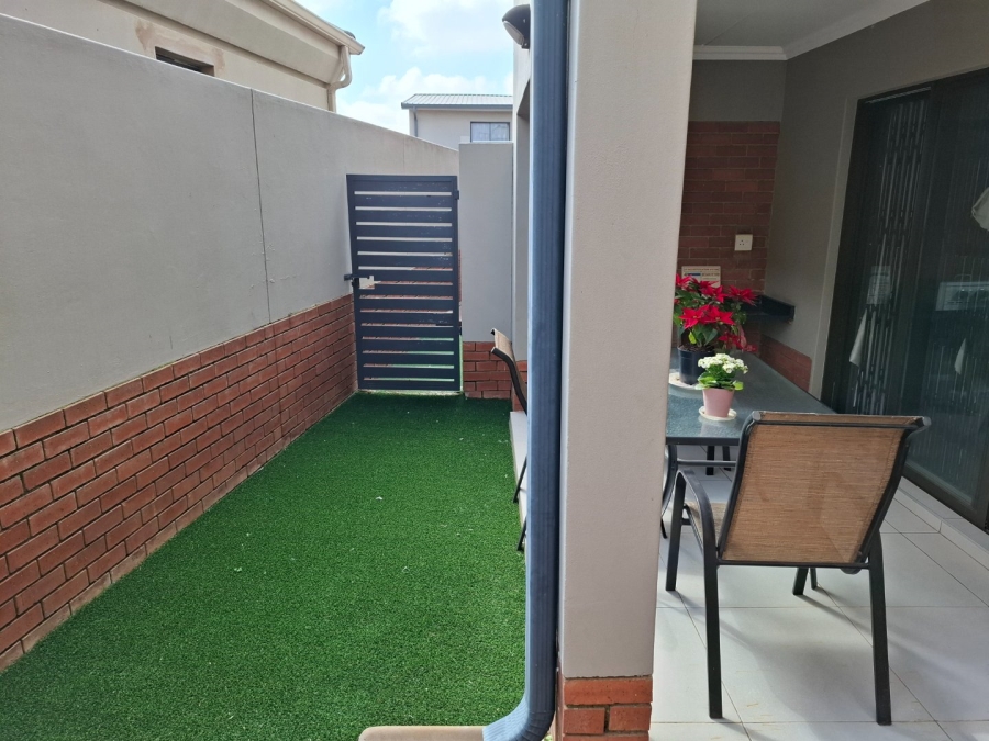 3 Bedroom Property for Sale in Glen Marais Gauteng