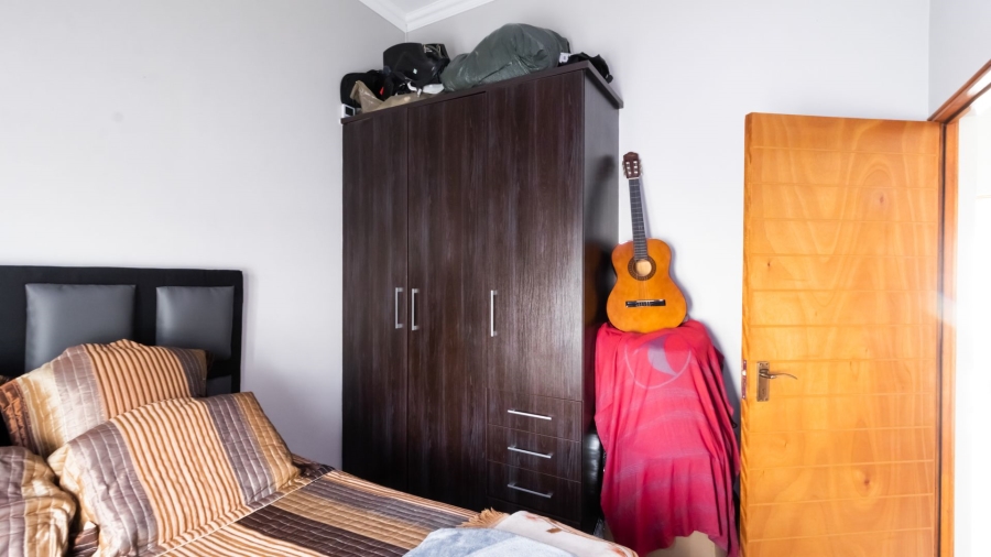 3 Bedroom Property for Sale in Glen Marais Gauteng