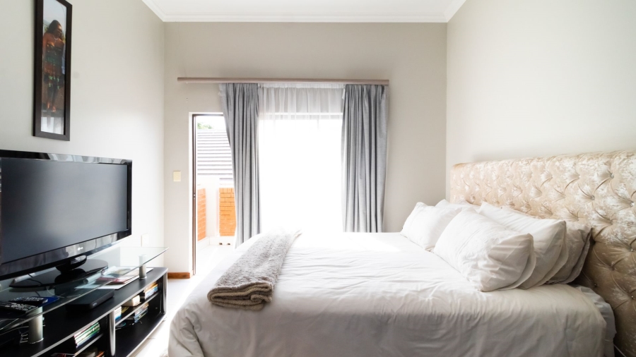 3 Bedroom Property for Sale in Glen Marais Gauteng
