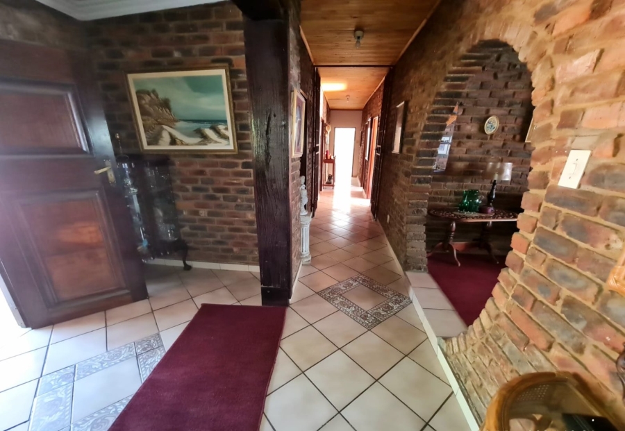 4 Bedroom Property for Sale in Grootvaly AH Gauteng