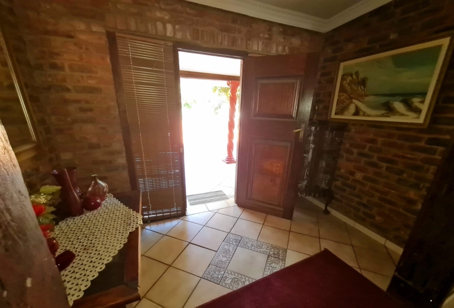 4 Bedroom Property for Sale in Grootvaly AH Gauteng