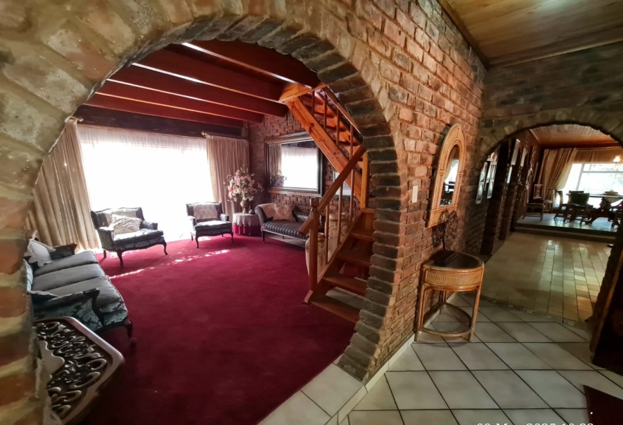 4 Bedroom Property for Sale in Grootvaly AH Gauteng