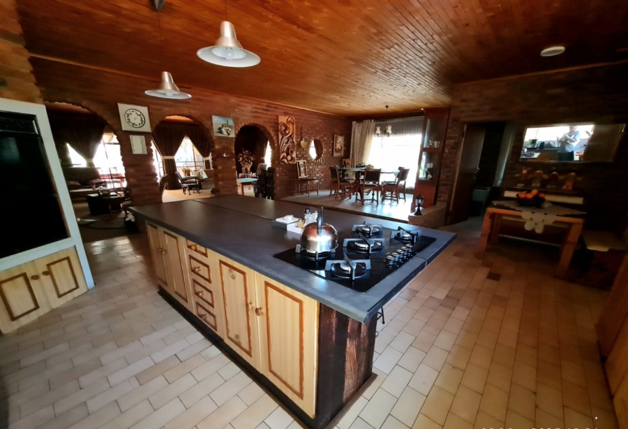 4 Bedroom Property for Sale in Grootvaly AH Gauteng
