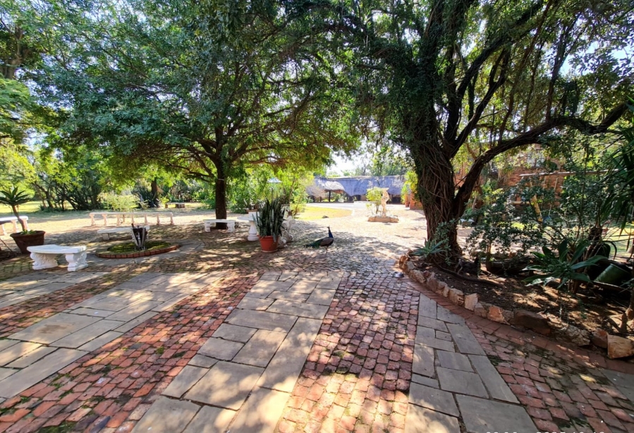 4 Bedroom Property for Sale in Grootvaly AH Gauteng