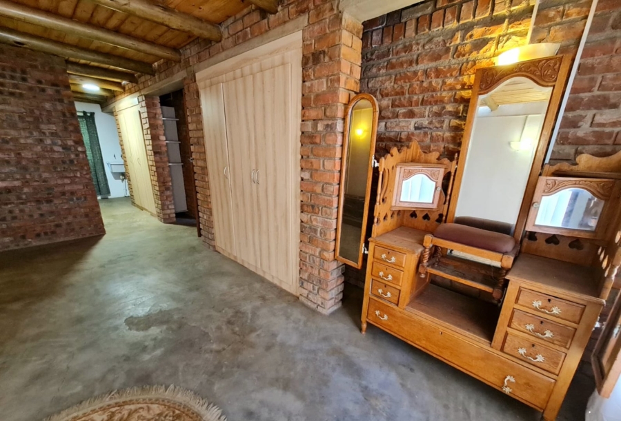 4 Bedroom Property for Sale in Grootvaly AH Gauteng