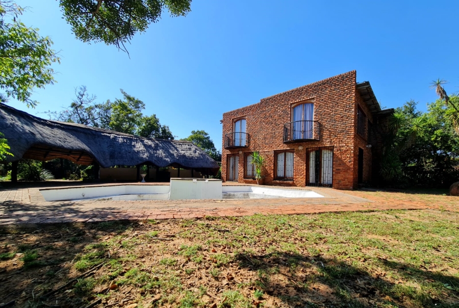 4 Bedroom Property for Sale in Grootvaly AH Gauteng