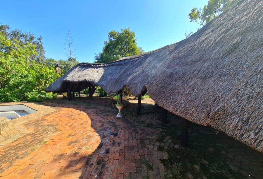4 Bedroom Property for Sale in Grootvaly AH Gauteng