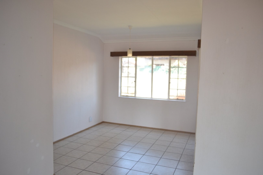 3 Bedroom Property for Sale in Hesteapark Gauteng