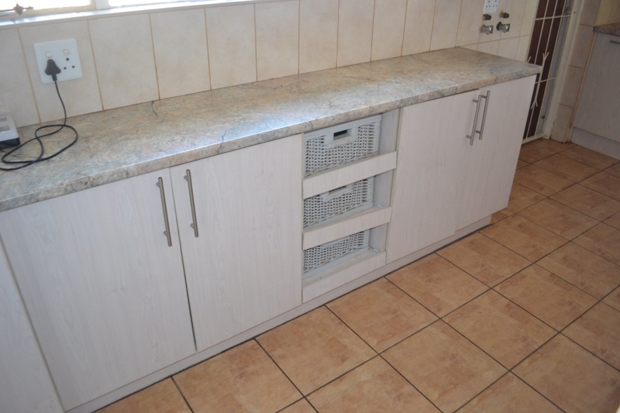 3 Bedroom Property for Sale in Hesteapark Gauteng
