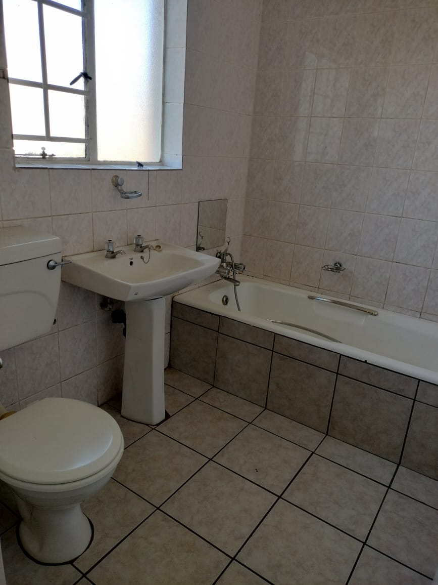 3 Bedroom Property for Sale in Hesteapark Gauteng