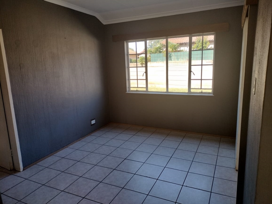 3 Bedroom Property for Sale in Hesteapark Gauteng