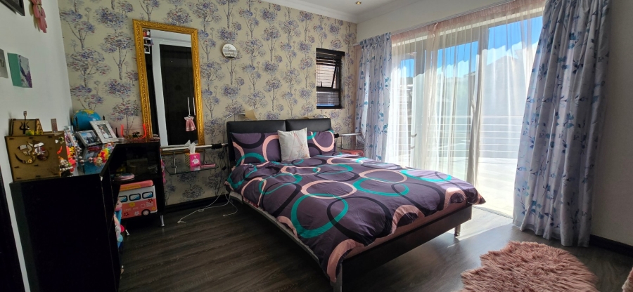 4 Bedroom Property for Sale in Aspen Hills Gauteng