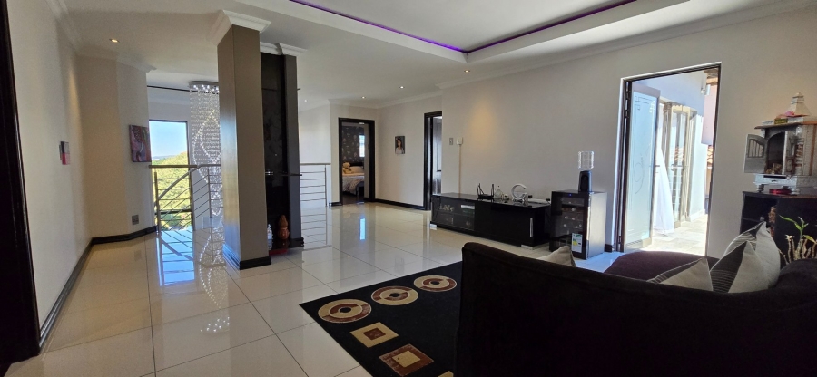 4 Bedroom Property for Sale in Aspen Hills Gauteng
